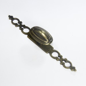 1526 Ручка-кнопка старая бронза